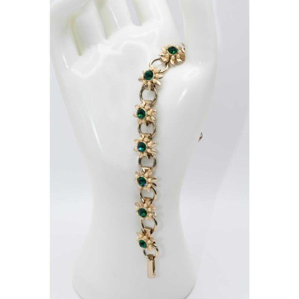 Vintage 1950s Green Rhinestone Faux Pearl Flower Link Bracelet Gold Tone